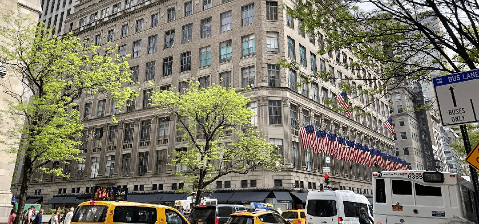 Saks Fifth Avenue Drops Bid for Casino at New York Flagship Store